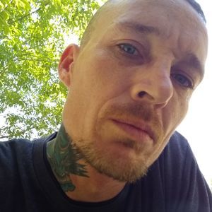 Meet your Posher, Charles